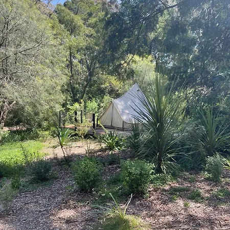 Garden Beds Glamping Hotel Blackwood Exterior photo