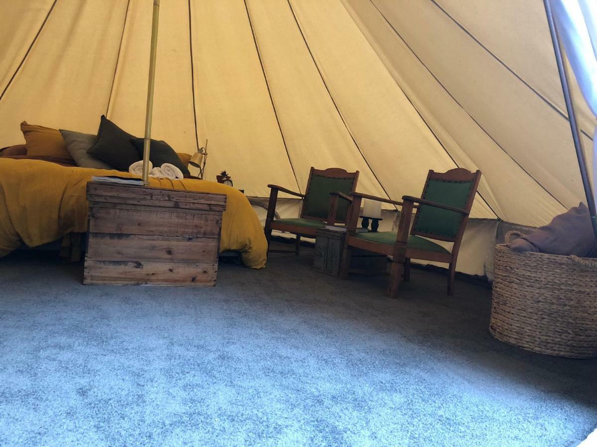 Luxury tent Garden Beds Glamping